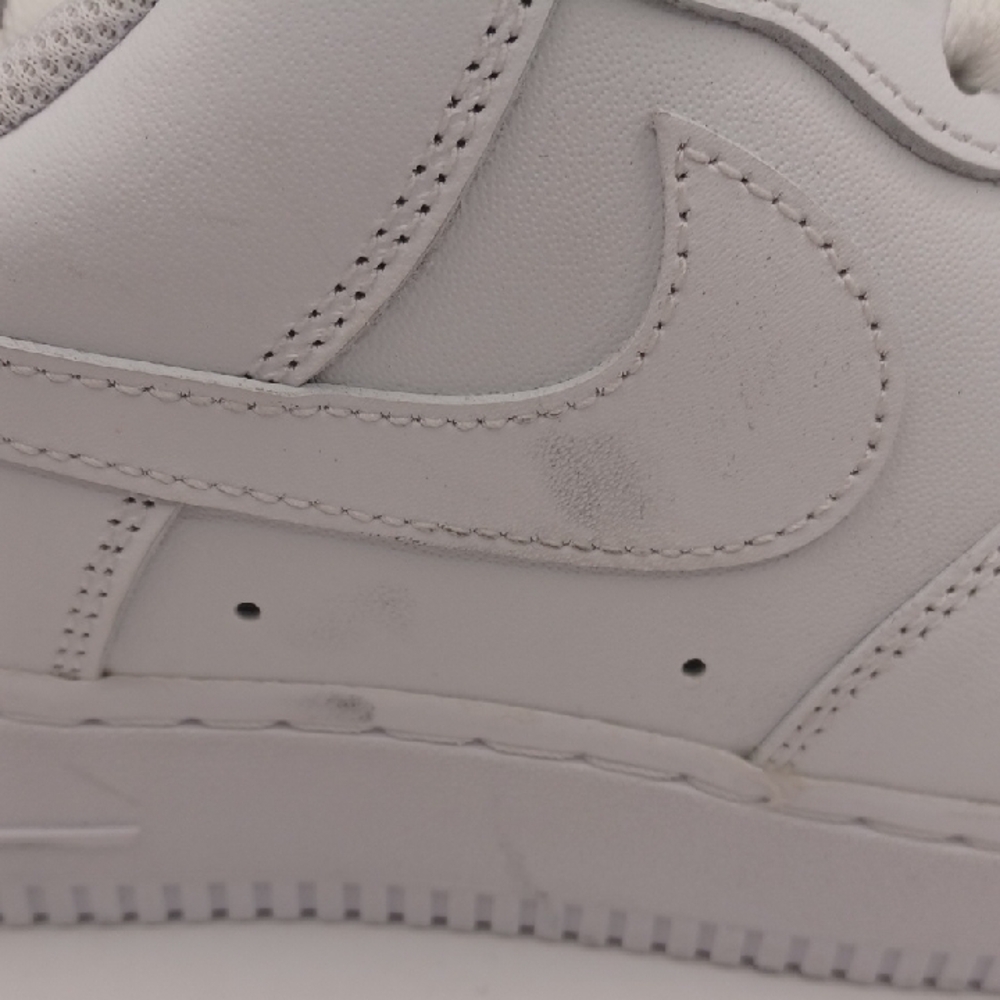 NEW Nike Air Force 1 Triple White Sneakers Men Size 10 US DD8959-100 - Picture 8 of 13